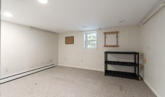 10 Blaine Ave, Augusta, ME 04330