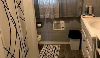 310 SW 1st St, Adair, OK 74330
