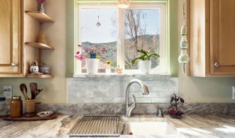 122 VAN DYKE St, Bisbee, AZ 85603