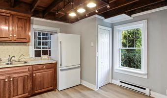 40 N MAIN St, Boonsboro, MD 21713