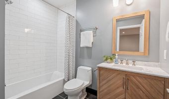 10900 BELLS RIDGE Dr, Potomac, MD 20854