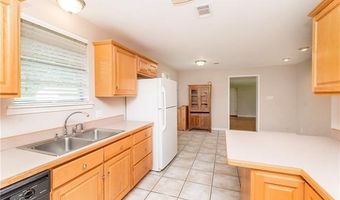 928 S DOGWOOD Dr, Bogalusa, LA 70427