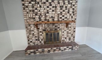 2828 Carmel Dr, Alamogordo, NM 88310