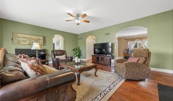 238 Pointe Lucerne Ct, Ballwin, MO 63011