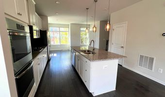 22296 PHILANTHROPIC Dr, Ashburn, VA 20148