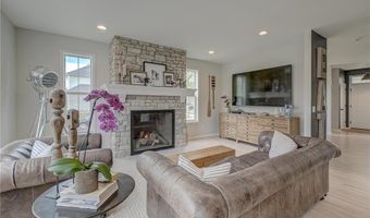 4891 159th St W, Apple Valley, MN 55124