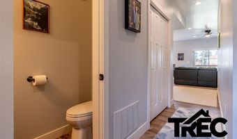 2855 Legacy Ln, Cody, WY 82414