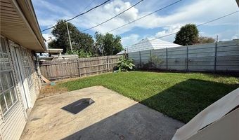 324 CHINCHILLA Dr, Arabi, LA 70032