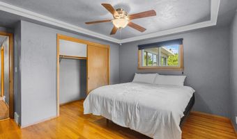 2700 N LILLIAN Ct, Appleton, WI 54911