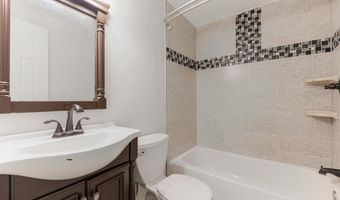 4211 DOWNING St, Annandale, VA 22003