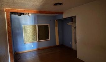 6513 Lulu Ln, Anderson, CA 96007