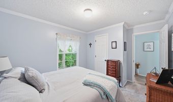 508 Rio Grande Dr, Adrian, MI 49221