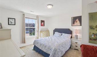 818 Hilliary Ln, Aurora, OH 44202