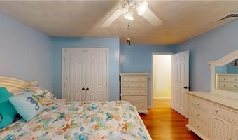 6 Forest Hill Dr, North Smithfield, RI 02896
