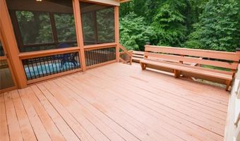 5404 Chaversham Ln, Peachtree Corners, GA 30092