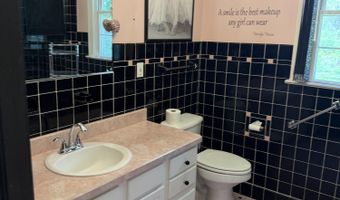 143 Sand Creek Rd, Albany, NY 12205