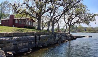72 Lakeview Cir, Alma, KS 66401