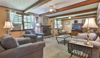 15 Edinburgh Dr, Bedford, NH 03110