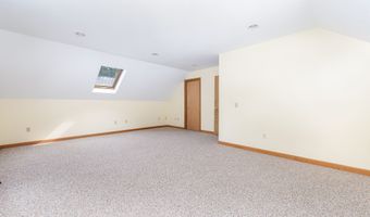 335 Toll Gate Rd, Berlin, CT 06037