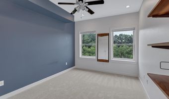 1240 4TH St NW 300, Washington, DC 20001