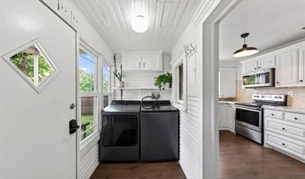 200 S Crane St, Alvord, TX 76225