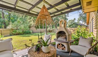 22 Chesterfield Lake Dr, Beaufort, SC 29906