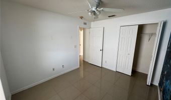 7406 OXFORD GARDEN Cir, Apollo Beach, FL 33572