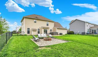 5595 Auburndale Dr, Bargersville, IN 46106