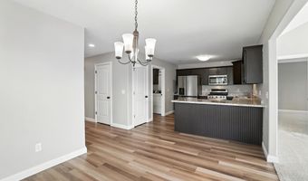 2358 Serenity Ct, Auburn, IN 46706