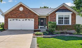 918 Claybend Dr, Ballwin, MO 63011