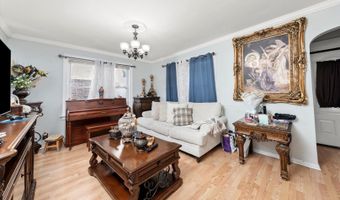 7130 S Seeley Ave, Chicago, IL 60636