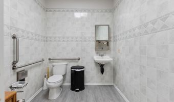 2004 Bayshore, Villas, NJ 08251