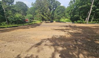 2211 Chatfield Rd, Benton, AR 72015