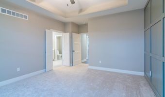 16729 Pinehurst Dr, Basehor, KS 66007