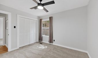 2704 Palo Alto Dr NE, Albuquerque, NM 87112