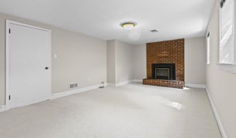 3548 N VALLEY St, Arlington, VA 22207
