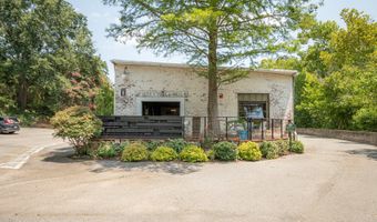 585 White Cir 32, Athens, GA 30605