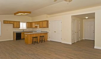 835 Columbine Dr, Fernley, NV 89408