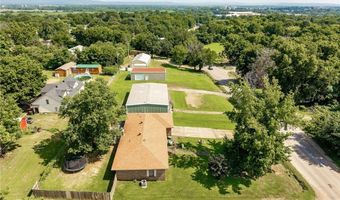708 Main St, Arkoma, OK 74901