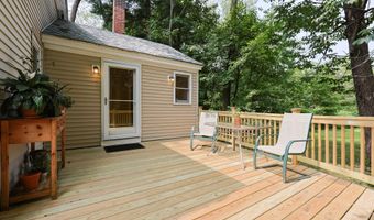 11 Libby Ct, Bath, ME 04530