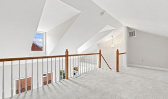 5105 SKYLINE VILLAGE Ct #8, Alexandria, VA 22302