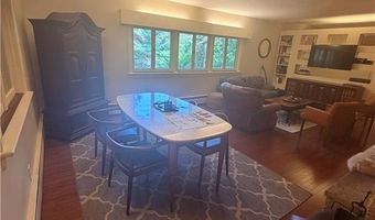 172 Greenville Rd, North Smithfield, RI 02896