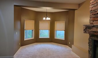 10458 Harmony Hills Dr, Aurora, IN 47001