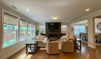 335 Stonehouse Dr, Apex, NC 27523