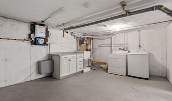 136 A Belgrade Ave, Boston, MA 02131