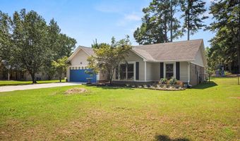 702 Kamak Dr, Beebe, AR 72012