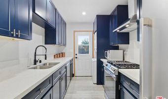 17660 Martha St, Encino, CA 91316