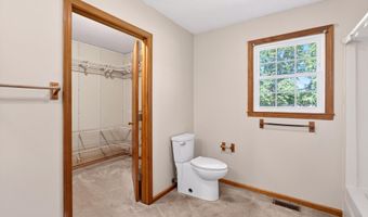 111 Highland Acres Dr, Boiling Springs, SC 29316