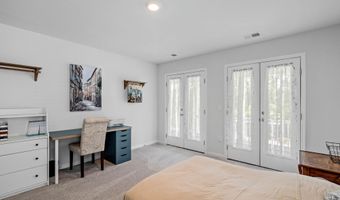 60 Backwater St, Port Royal, SC 29906