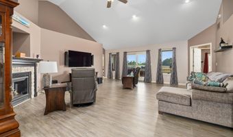 1021 E 145 Rd, Angola, IN 46703